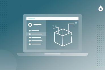 Pessoa criando infoproduto para vender online