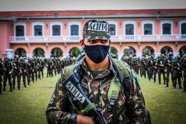 Capa do curso Elite Mil Preparatório EsPCEX com destaque para download e aprovação