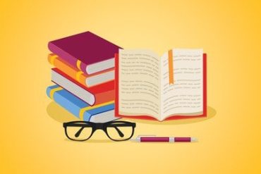 Capa do curso 'Estratégias de Leitura' por Ismar Souza, com destaque para técnicas de compreensão e leitura rápida.