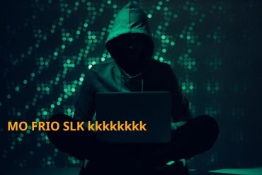 Curso Hacking REST APIs: Interface com código e ícones de segurança
