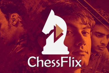 Capa do curso Xadrez - Chessflix com peças de xadrez estratégicas