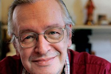 Capa de curso de filosofia de Olavo de Carvalho com detalhes de download